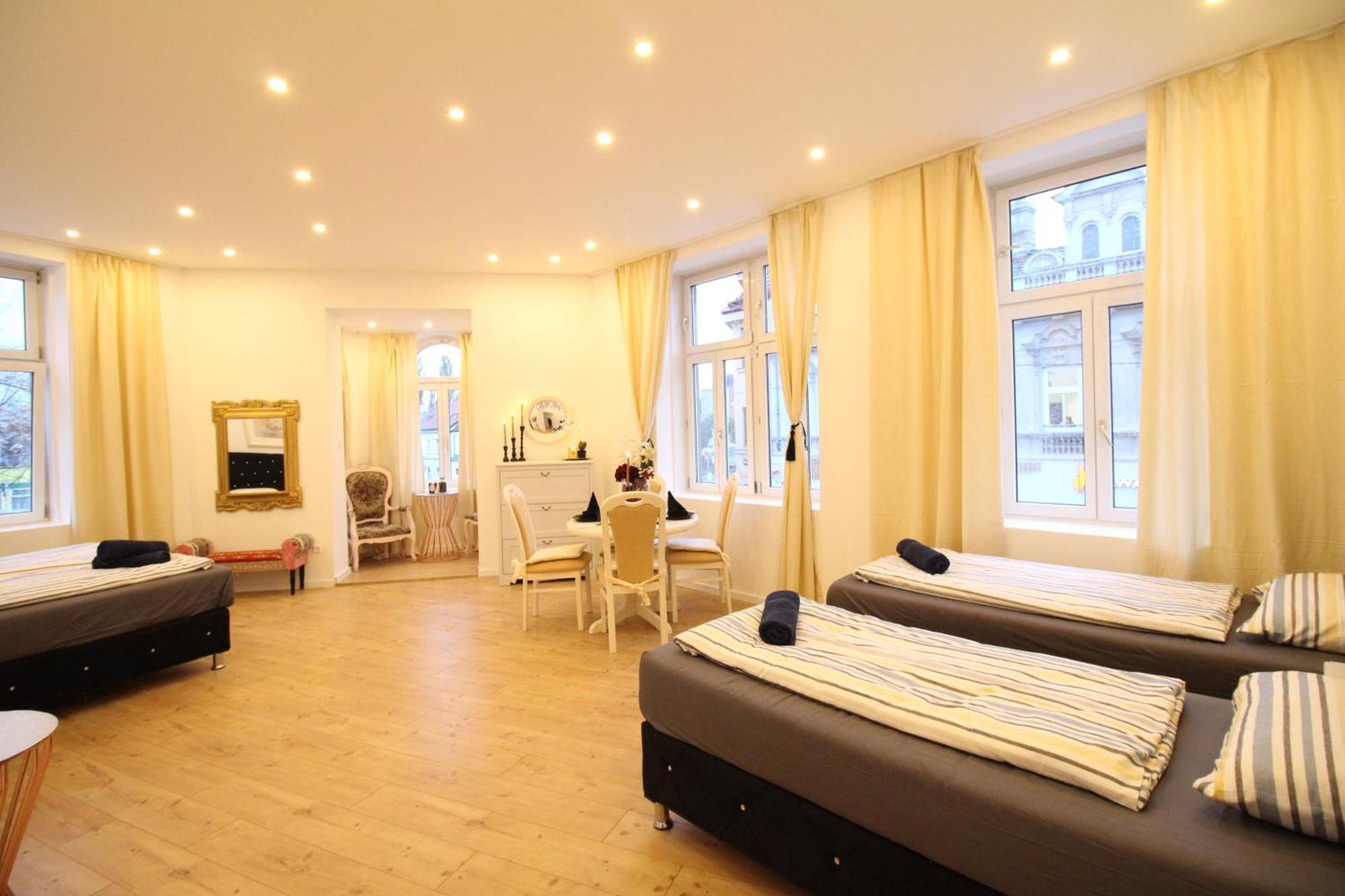 Disc Cozy Rooms In Liesing Вена Экстерьер фото
